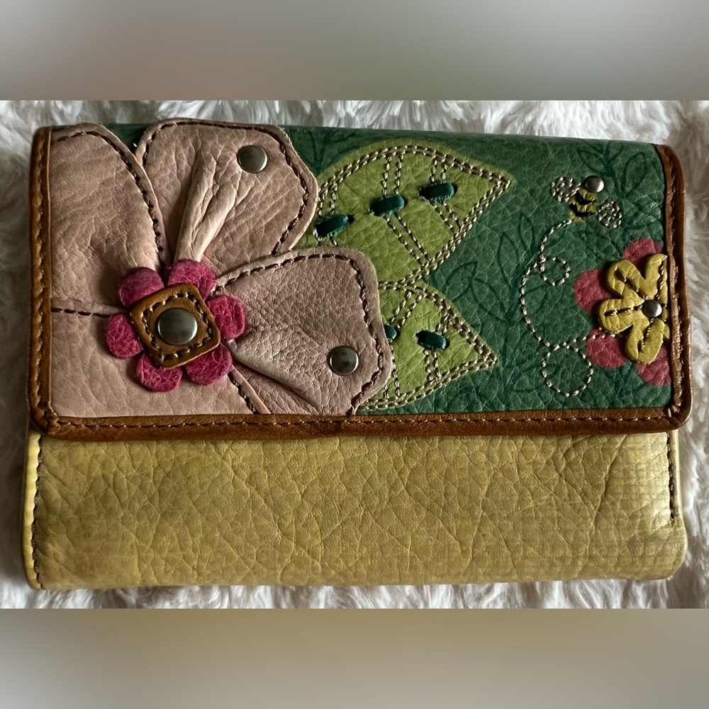 Fossil Yellow TriFold Flower Design Wallet